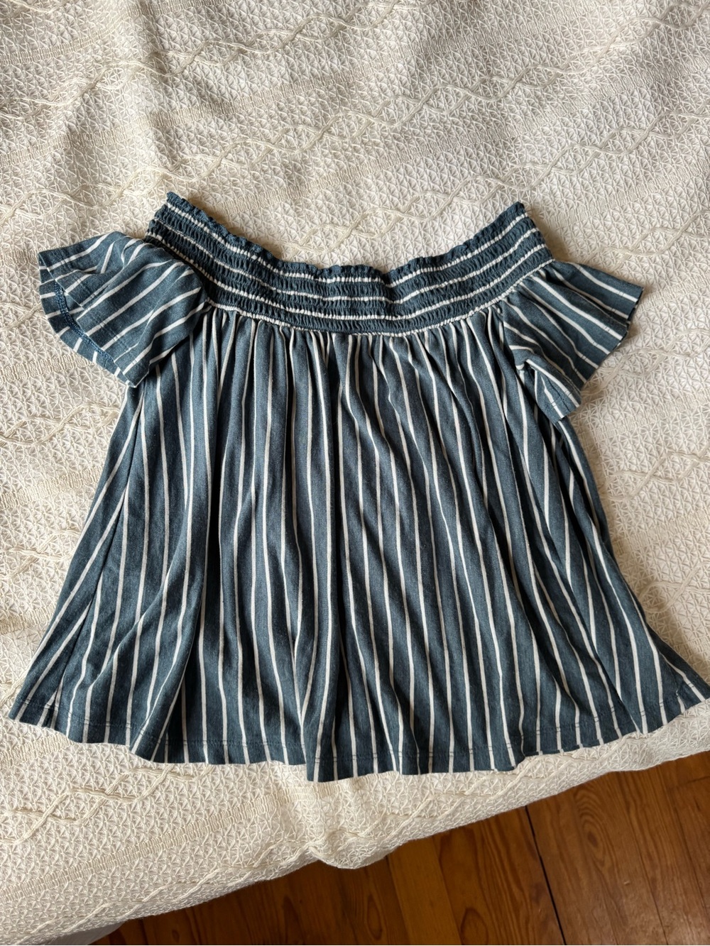AE Striped Flowy Off Shoulder Top